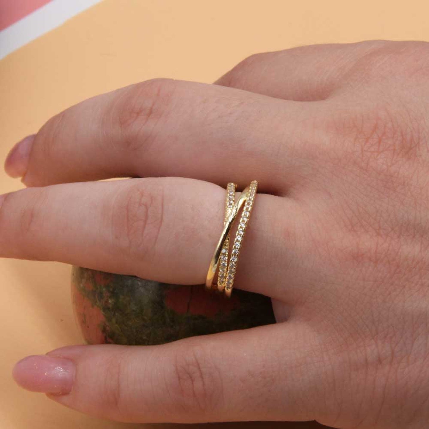 Anello fascia con intreccio