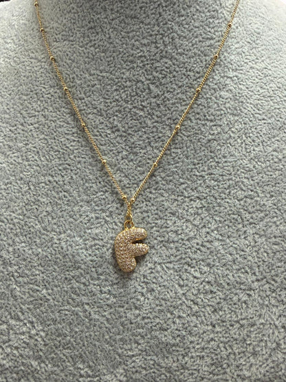 Collana con lettera