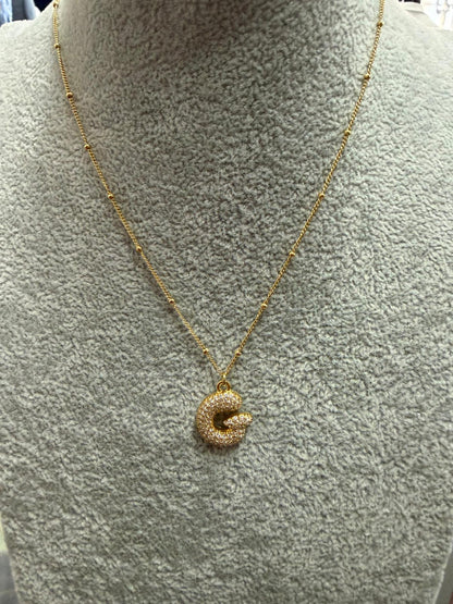 Collana con lettera