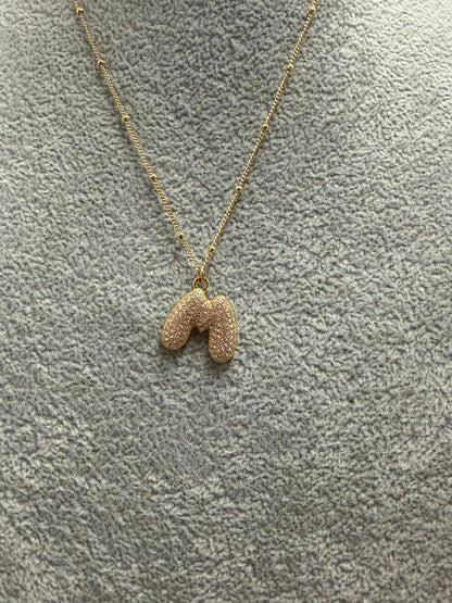 Collana con lettera