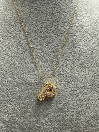 Collana con lettera