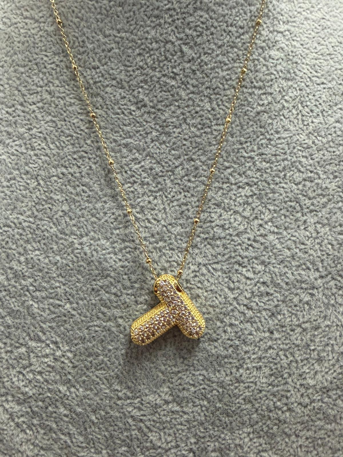 Collana con lettera