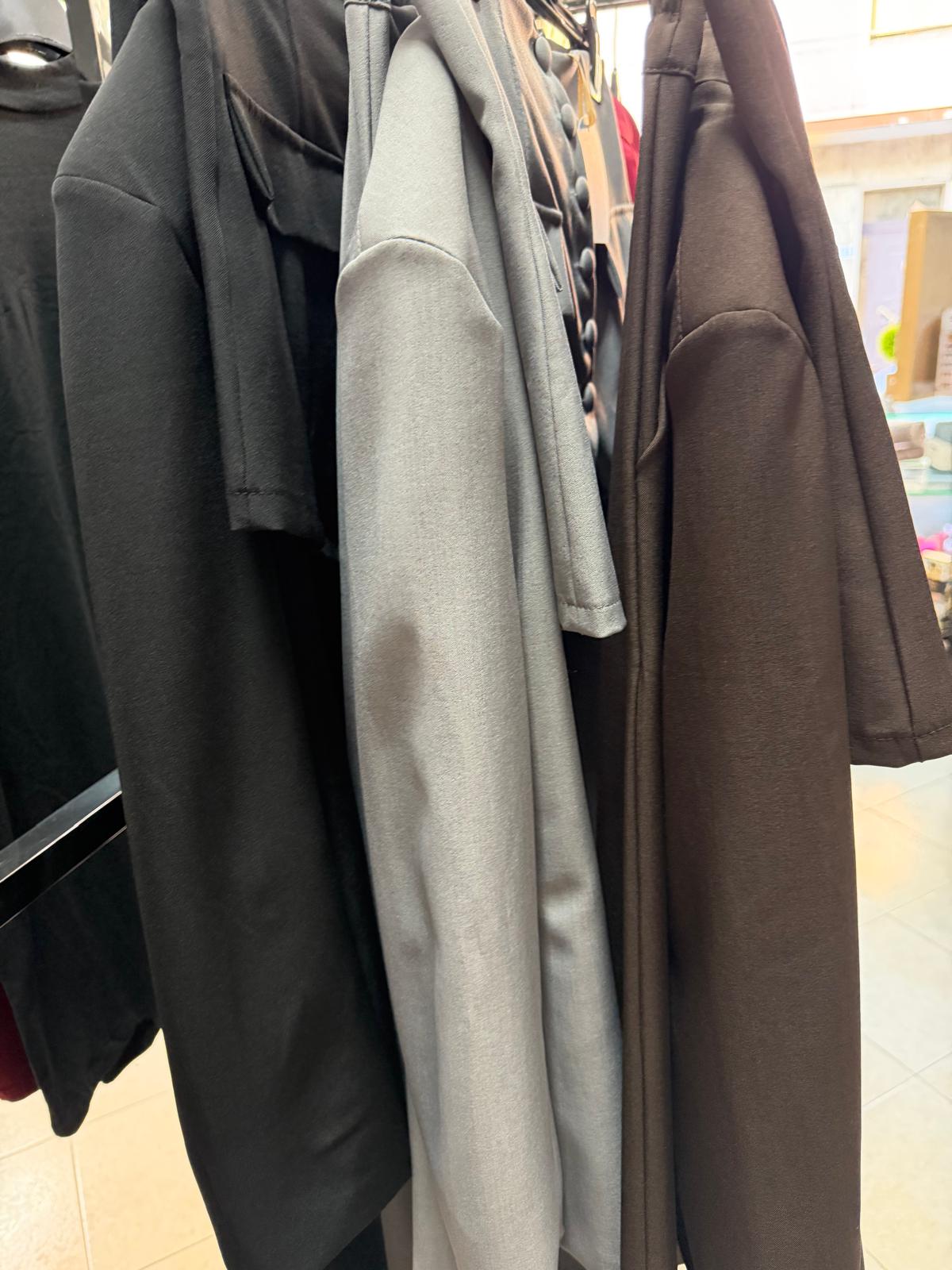 Completo con corpetto