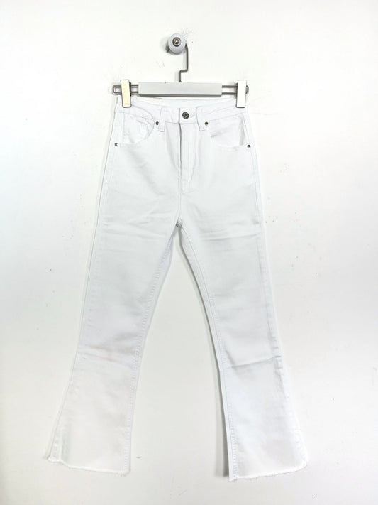 Jeans bianco a zampa