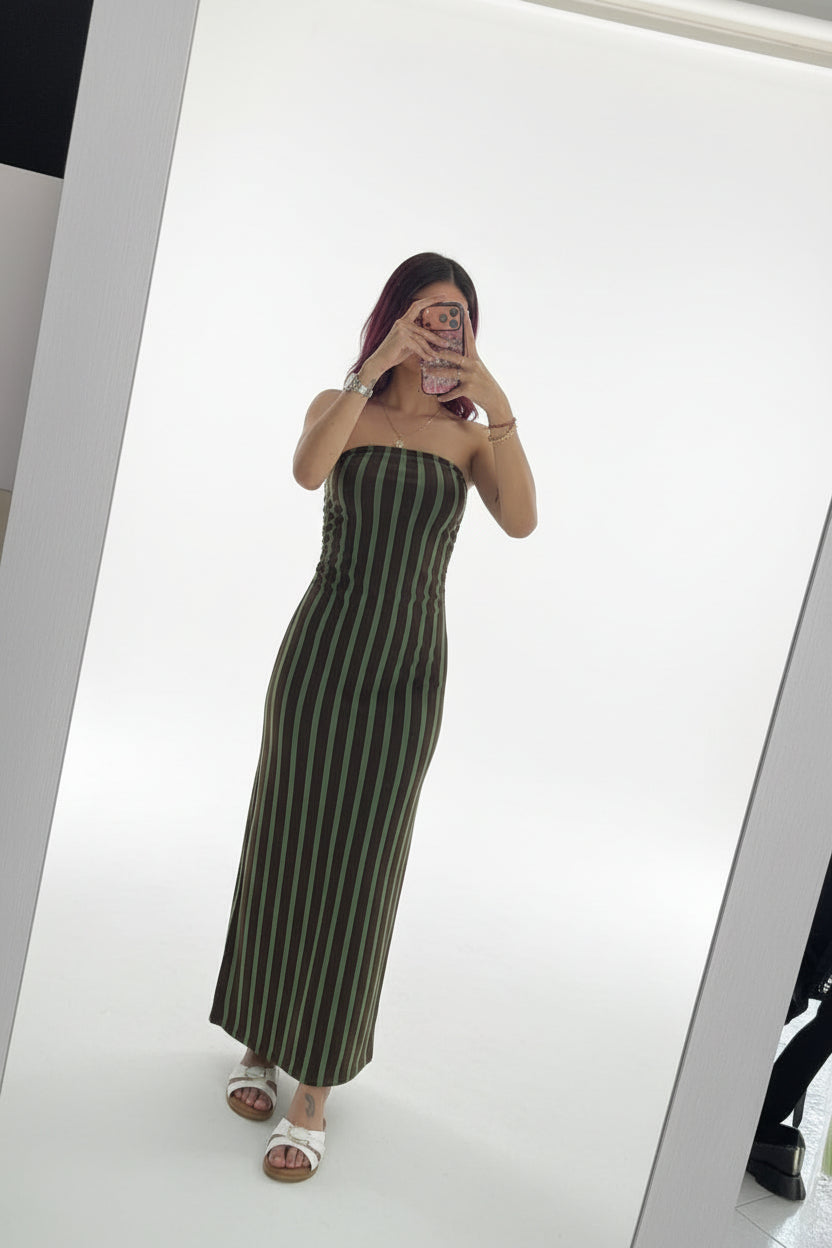 Vestito lungo a righe